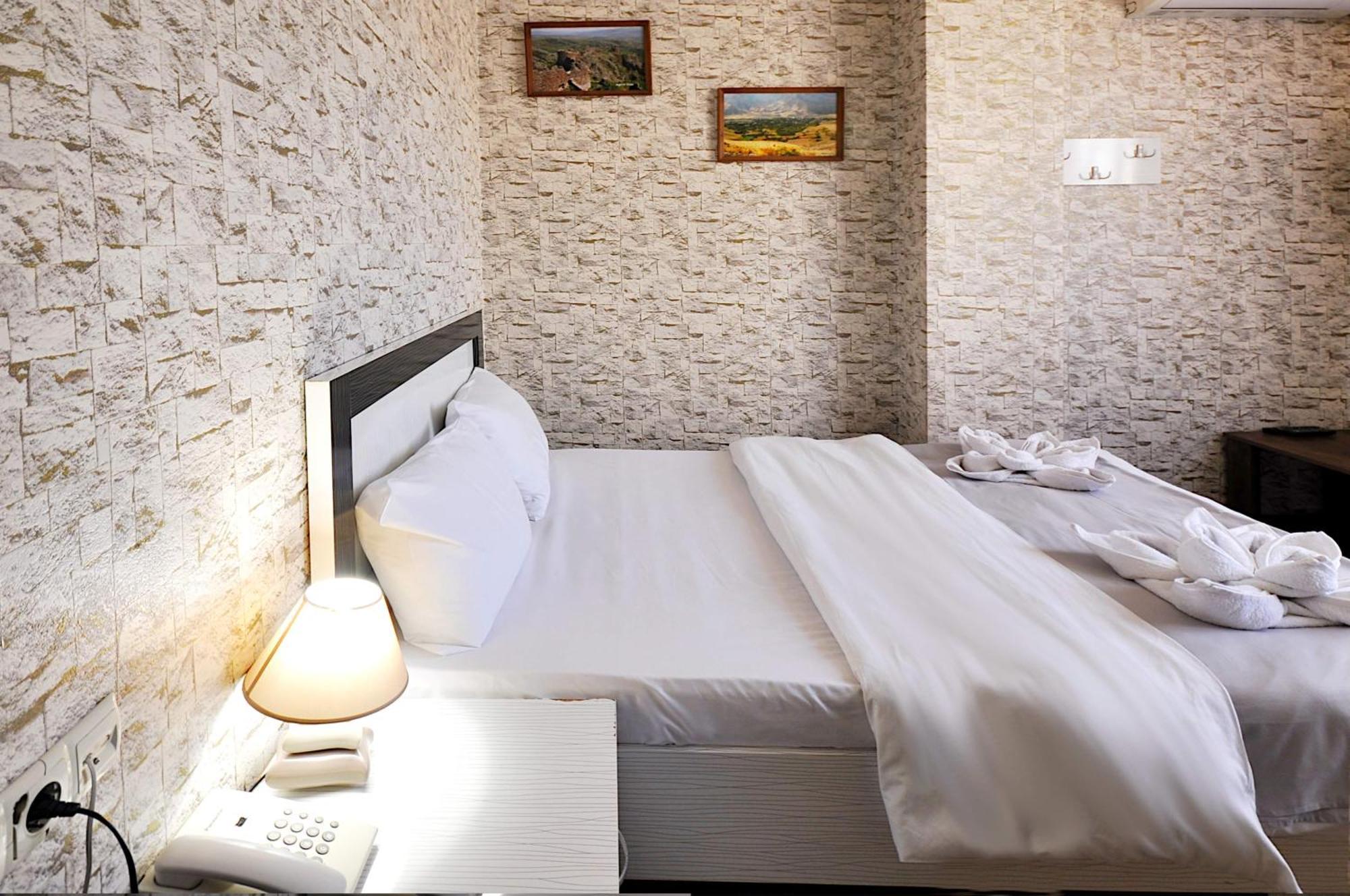 Hotel Kavela Tbiliszi Kültér fotó